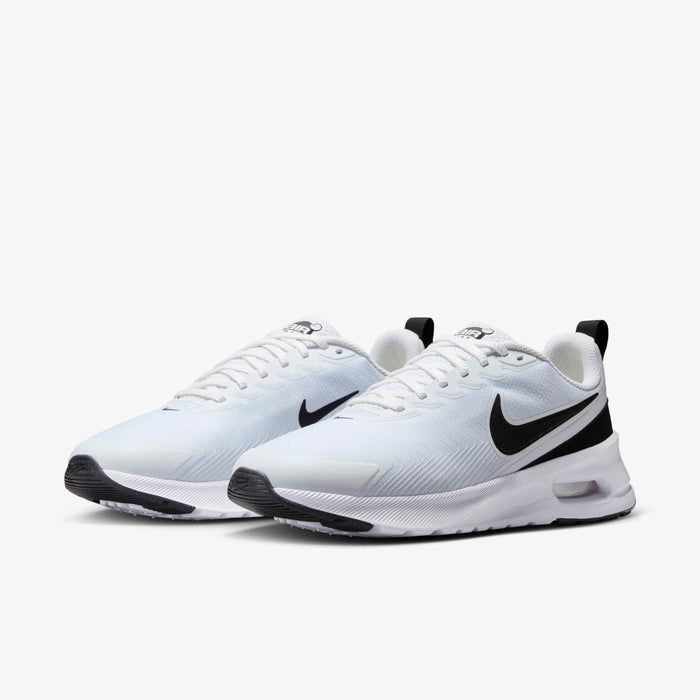 NIKE AIR MAX NUAXIS